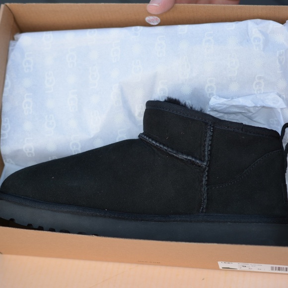 UGG Classic Ultra Mini Sheepskin Suede Boots Black Size 9 - Picture 3 of 9